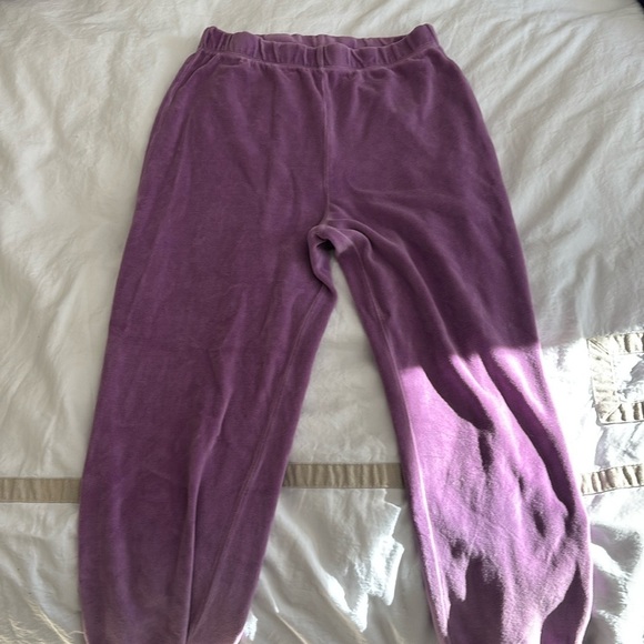 Suzie Kondi Velour set - Picture 7 of 9